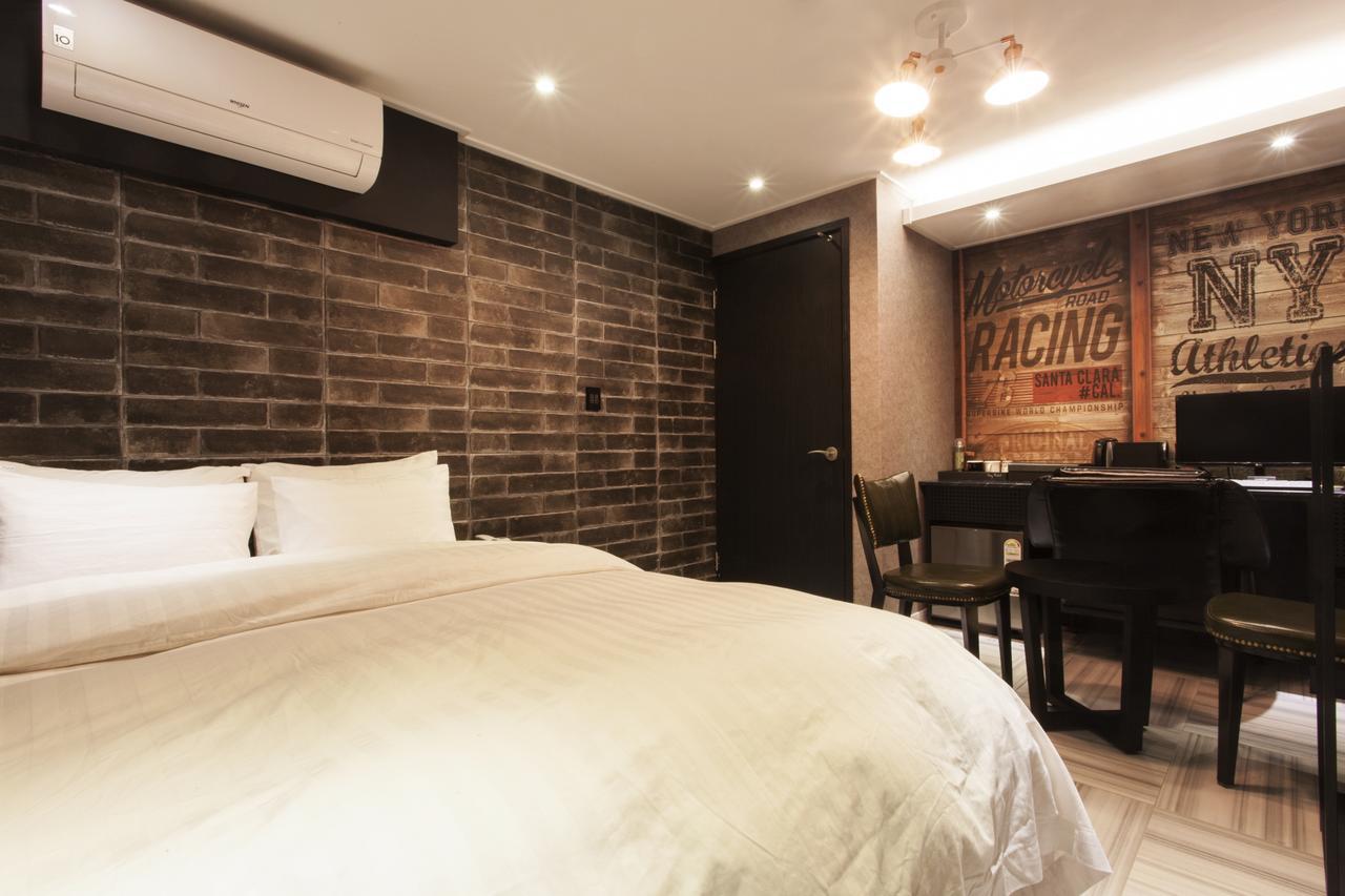 Hotel Sky